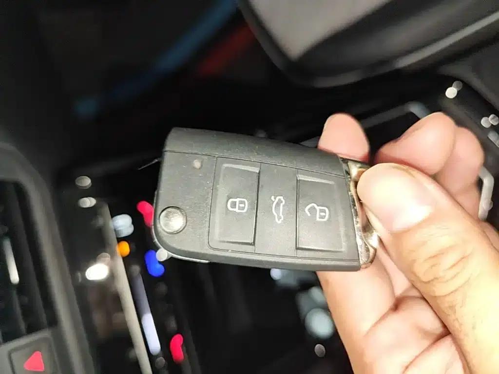 Tayron X 2020 330TSI 2WD Premium Intelligent Edition — миниатюра 9