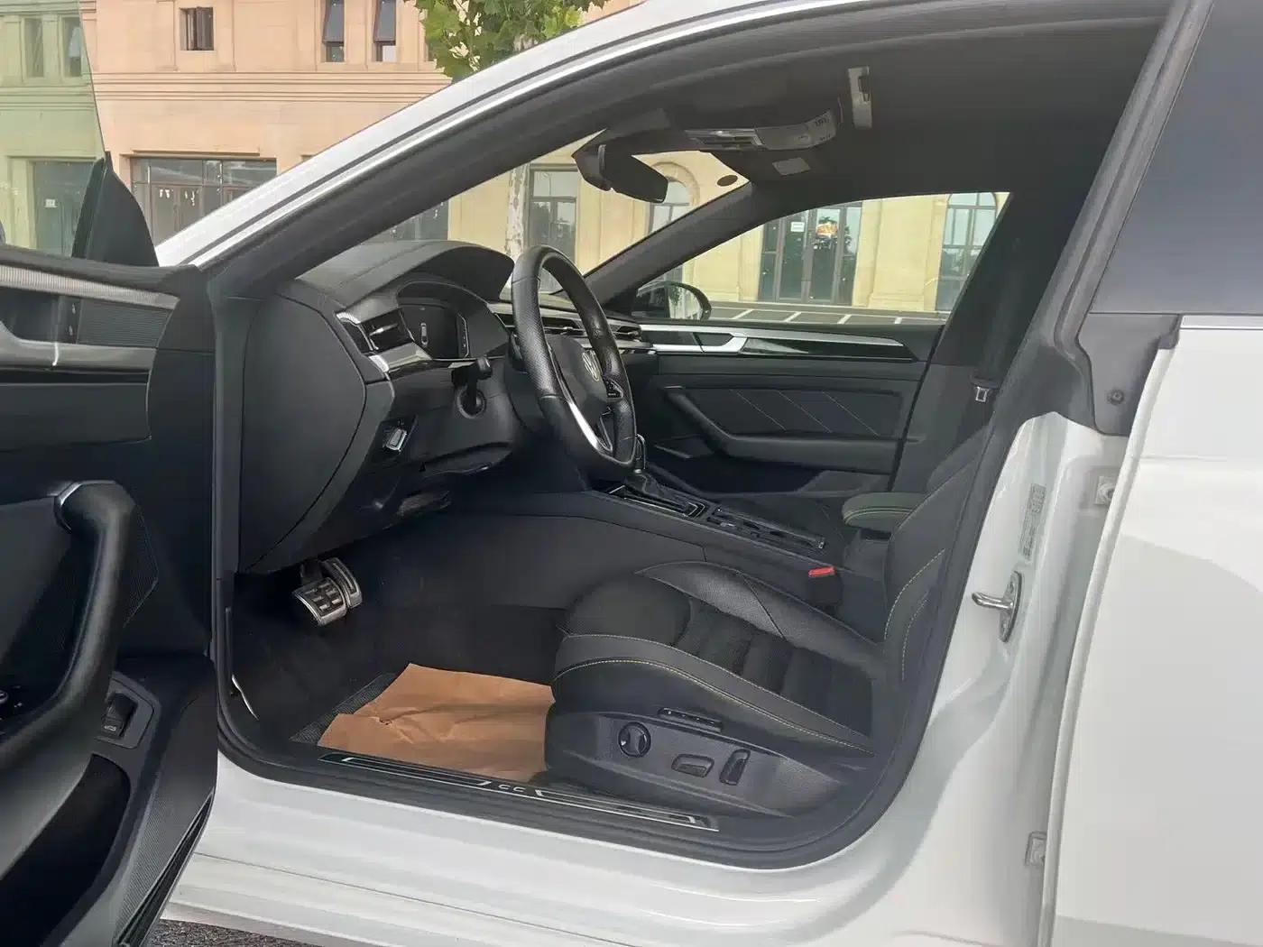 FAW-Volkswagen CC 2021 380TSI Striking Edition — миниатюра 5