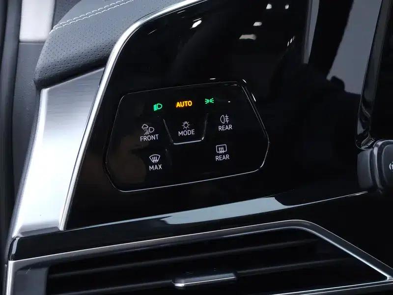 2023 Range Rover 380TSI 4WD Luxury Pro 6-seater — миниатюра 20
