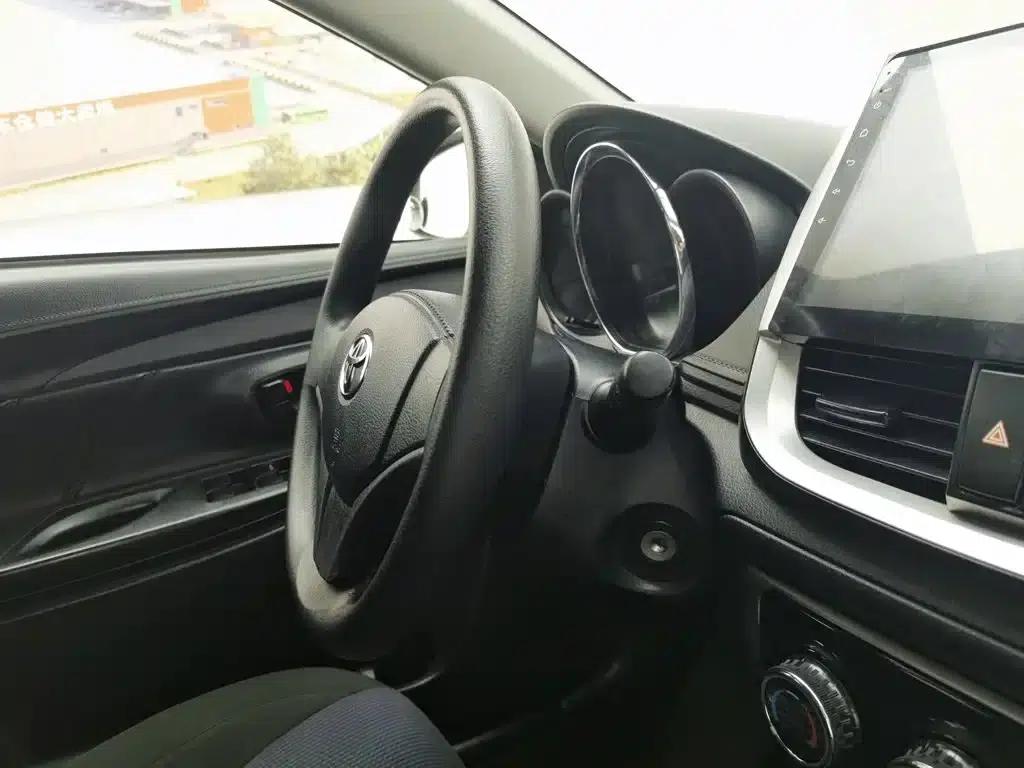 YARiS L Zhixuan 2016 Facelift 1.5E CVT Dynamic Edition — миниатюра 22