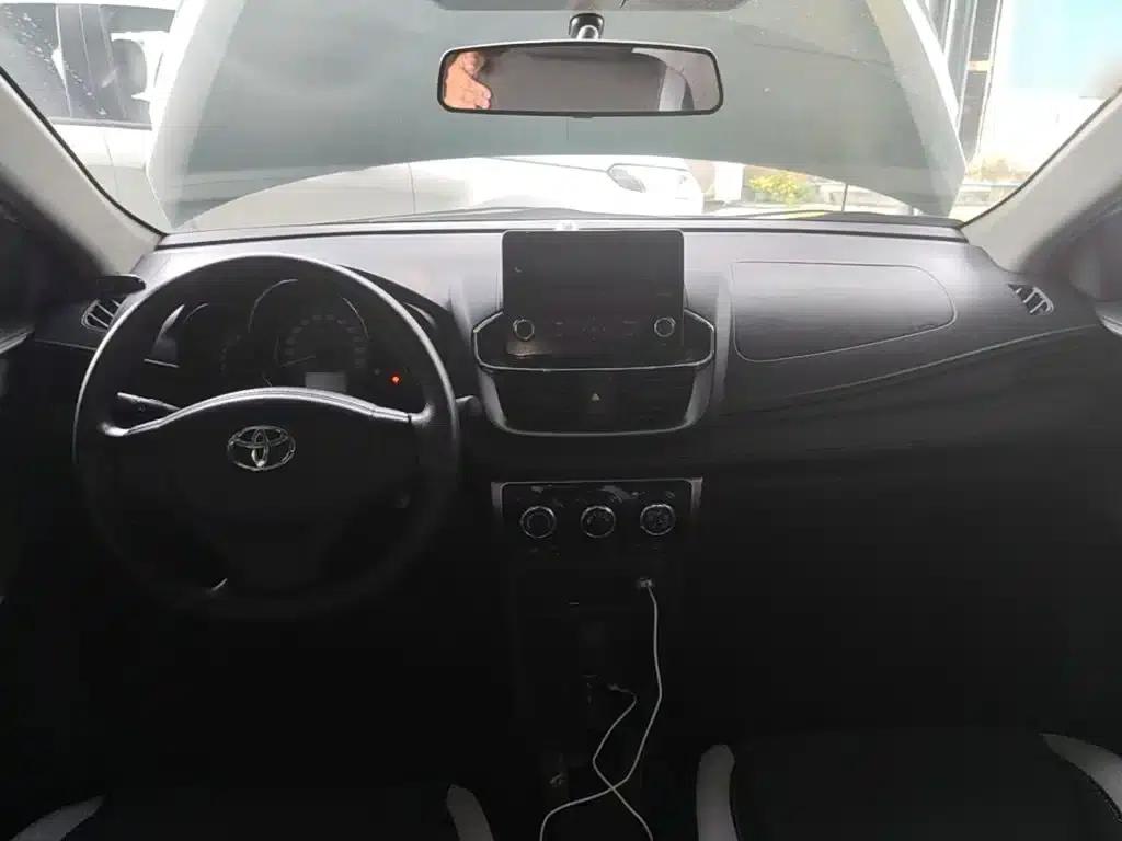 YARiS L Zhixuan 2020 1.5L CVT Leading Edition — миниатюра 10