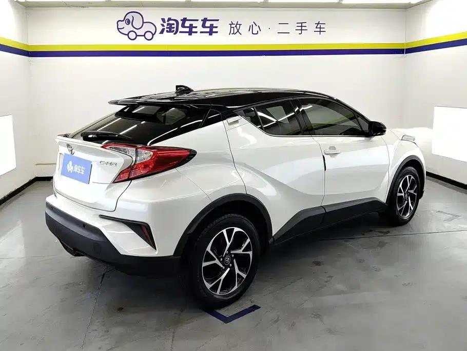 Toyota C-HR 2020 2.0L Leading Edition — миниатюра 3