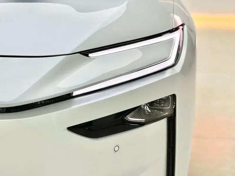 Platinum 7 2026 Model 700 Max LiDAR Edition — миниатюра 6