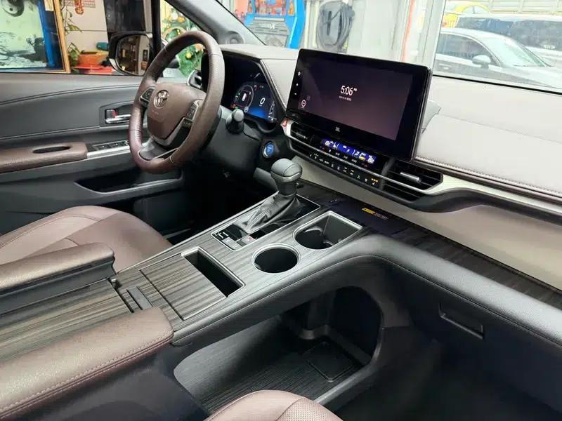 2023 Grevia Intelligent Hybrid Dual Engine 2.5L Flagship VIP — миниатюра 20